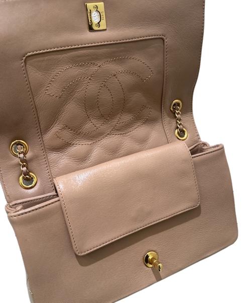 CHANEL（シャネル）CHANEL (シャネル) チェーンショルダーバッグ ベージュの古着・服飾アイテム
