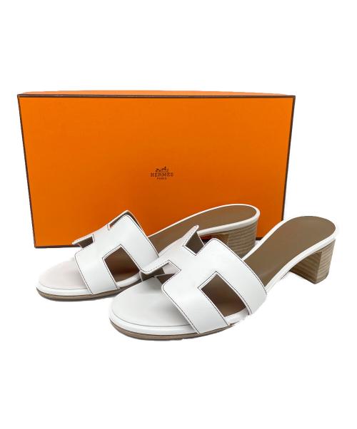 HERMES（エルメス）HERMES (エルメス) レディスサンダル 《オアジス》 ホワイト サイズ:36の古着・服飾アイテム