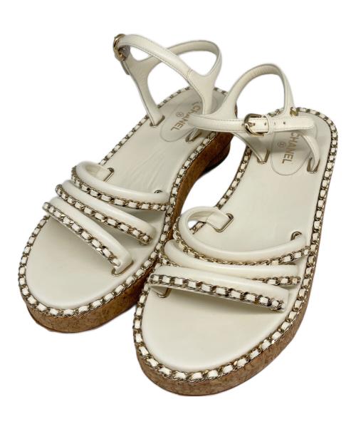 CHANEL（シャネル）CHANEL (シャネル) チェーン レザー サンダル ホワイト サイズ:38Cの古着・服飾アイテム