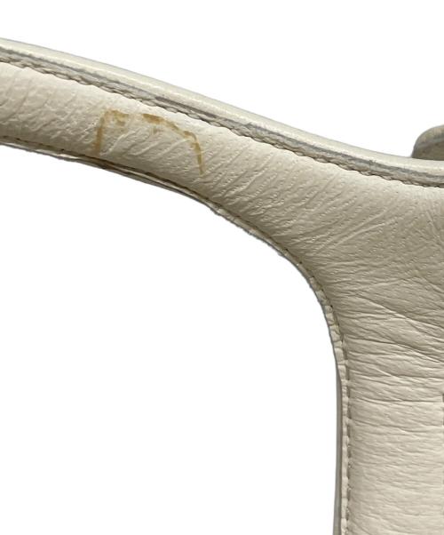 CHANEL（シャネル）CHANEL (シャネル) チェーン レザー サンダル ホワイト サイズ:38Cの古着・服飾アイテム