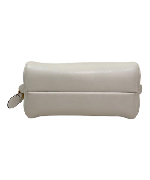 MIU MIU（ミュウミュウ）MIU MIU (ミュウミュウ) 2WAYバッグ ホワイトの古着・服飾アイテム