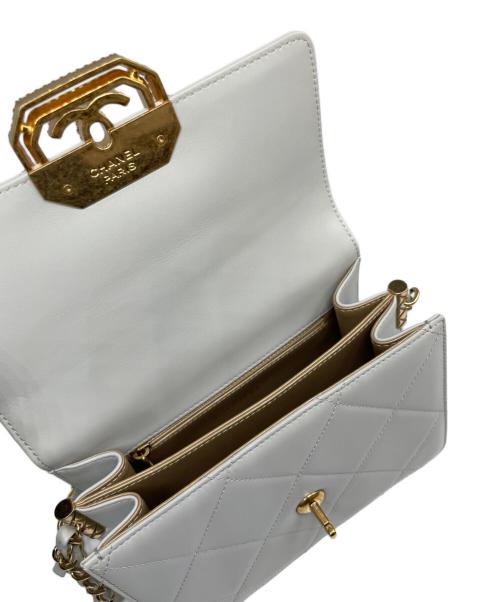 CHANEL（シャネル）CHANEL (シャネル) マトラッセ チェーン ショルダーバッグ ライトグレー サイズ:19の古着・服飾アイテム