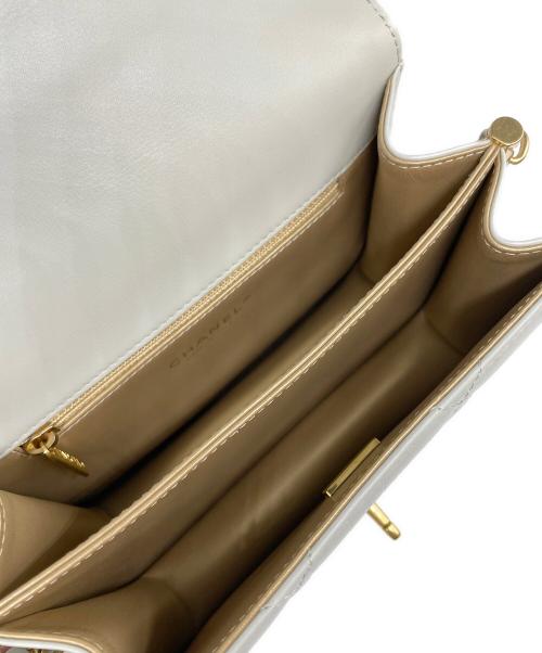 CHANEL（シャネル）CHANEL (シャネル) マトラッセ チェーン ショルダーバッグ ライトグレー サイズ:19の古着・服飾アイテム