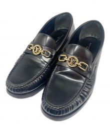 LOUIS VUITTON（ルイ ヴィトン）の古着「LVホースビットローファー」｜ブラック