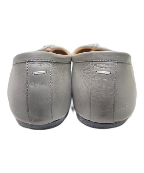 Maison Margiela（メゾンマルジェラ）Maison Margiela (メゾンマルジェラ) tabiパンプス グレー サイズ:38の古着・服飾アイテム