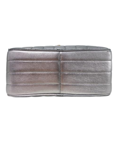 CHANEL（シャネル）CHANEL (シャネル) マドモアゼル/マトラッセショルダーバッグ シルバーの古着・服飾アイテム