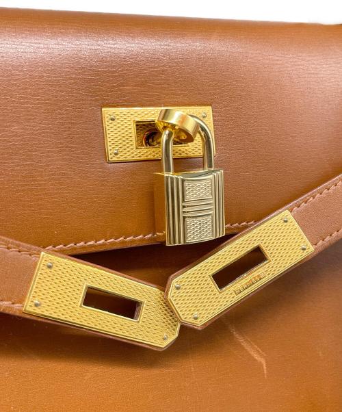 HERMES（エルメス）HERMES (エルメス) ケリー32 外縫い/ギロッシュ金具/ボックスカーフ/ブラウン/□G刻印 ブラウン サイズ:32の古着・服飾アイテム