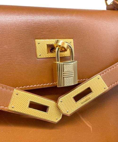 HERMES（エルメス）HERMES (エルメス) ケリー32 外縫い/ギロッシュ金具/ボックスカーフ/ブラウン/□G刻印 ブラウン サイズ:32の古着・服飾アイテム
