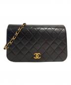 CHANELシャネル）の古着「マトラッセ フルフラップショルダーバッグ」｜ブラック