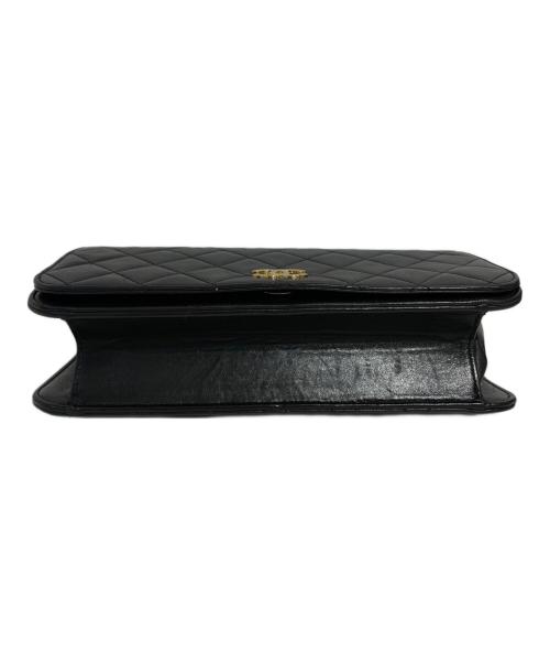 CHANEL（シャネル）CHANEL (シャネル) マトラッセ フルフラップショルダーバッグ ブラックの古着・服飾アイテム