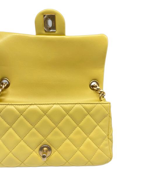 CHANEL（シャネル）CHANEL (シャネル) ミニ マトラッセ ラムスキン イエロー サイズ:ミニの古着・服飾アイテム