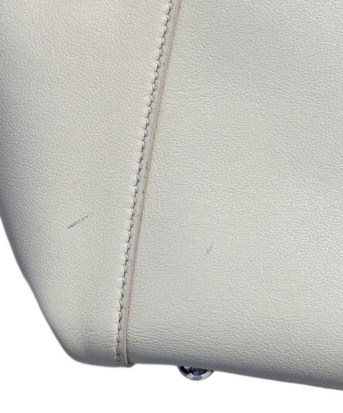 Maison Margiela（メゾンマルジェラ）Maison Margiela (メゾンマルジェラ) MEMORY OF M ハンドバッグ ホワイト サイズ:-の古着・服飾アイテム