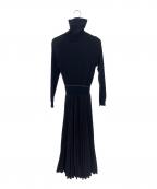 PRADAプラダ）の古着「ニット切替プリーツワンピース」｜ブラック