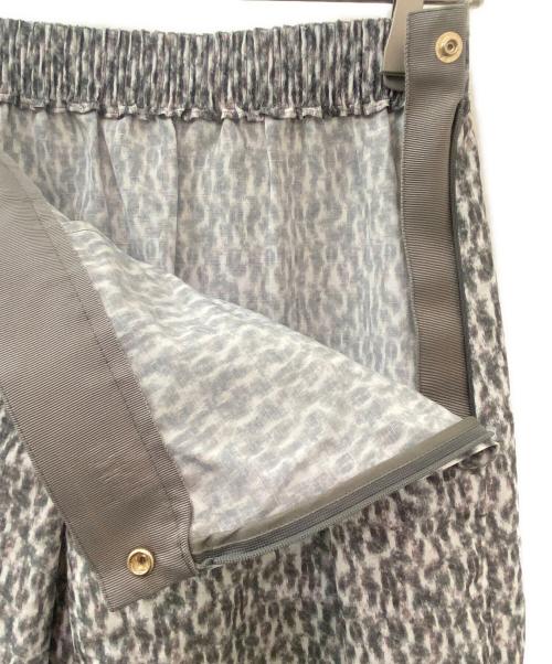 DRAWER（ドゥロワー）DRAWER (ドゥロワー) レオパードロングスカート グレー サイズ:Lの古着・服飾アイテム