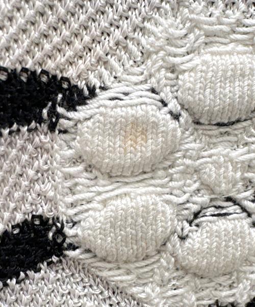 CHANEL（シャネル）CHANEL (シャネル) コットンレーヨンボタン半袖ニット ホワイト×ブラック サイズ:34の古着・服飾アイテム