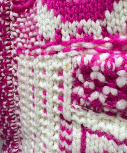 CHANEL（シャネル）CHANEL (シャネル) ベルト付カシミヤ ニットジャケット ショッキングピンク×ホワイト サイズ:36の古着・服飾アイテム