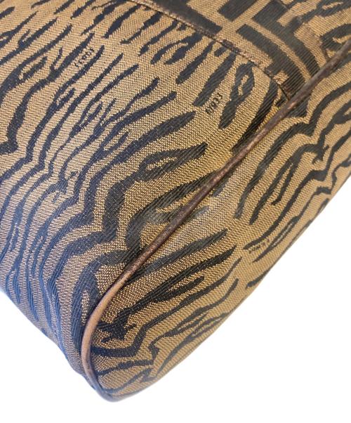 FENDI（フェンディ）FENDI (フェンディ) ハンドバッグ ブラウンの古着・服飾アイテム