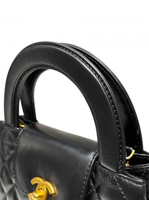 CHANEL（シャネル）CHANEL (シャネル) マトラッセ ミニショッピングバッグ ブラック×ゴールド金具 サイズ:-の古着・服飾アイテム