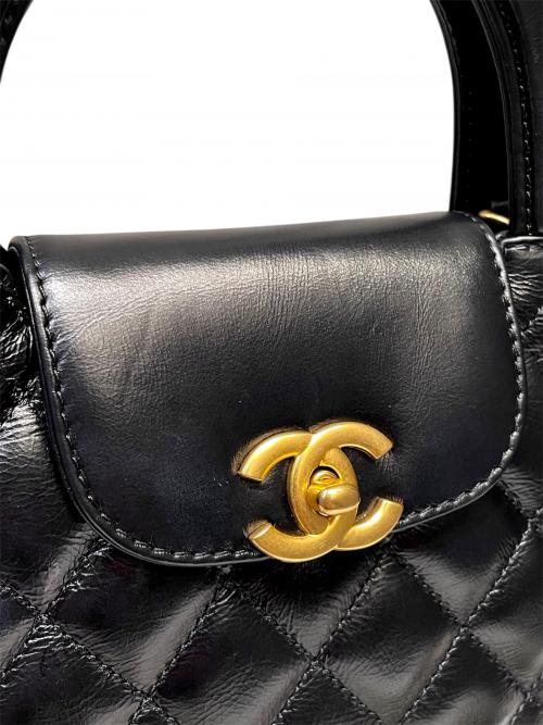 CHANEL（シャネル）CHANEL (シャネル) マトラッセ ミニショッピングバッグ ブラック×ゴールド金具 サイズ:-の古着・服飾アイテム