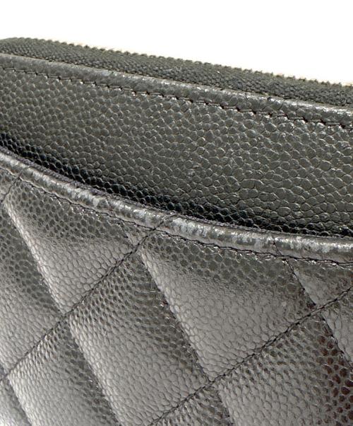 CHANEL（シャネル）CHANEL (シャネル) ラウンドジップ コンパクトウォレット ブラックの古着・服飾アイテム