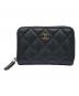 CHANEL（シャネル）の古着「ラウンドジップ コンパクトウォレット」｜ブラック