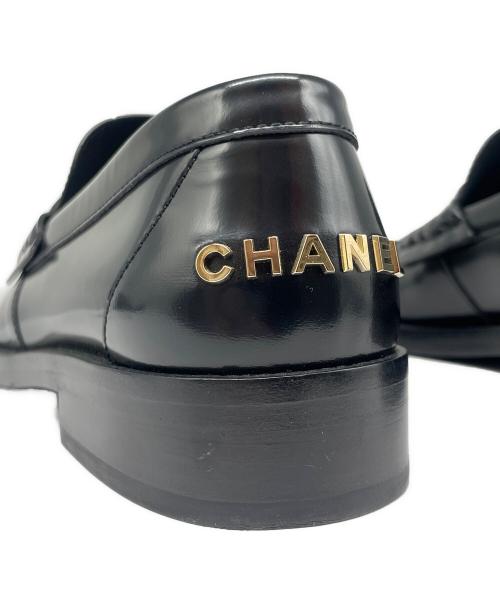 CHANEL（シャネル）CHANEL (シャネル) CHANELロゴ レザーローファー ブラック サイズ:37cの古着・服飾アイテム