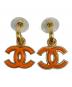 CHANEL (シャネル) ココマーク ピアス オレンジ×ゴールド：80000円