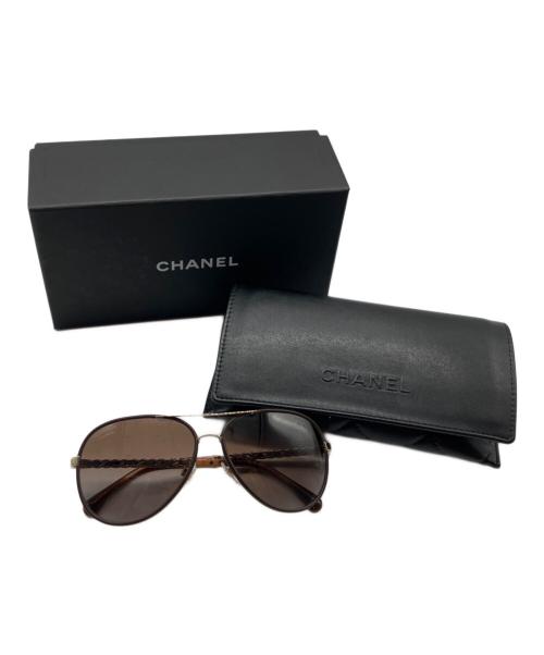 CHANEL（シャネル）CHANEL (シャネル) チェーン×レザー パイロットシェイプサングラス ブラウン サイズ:59□14 140の古着・服飾アイテム
