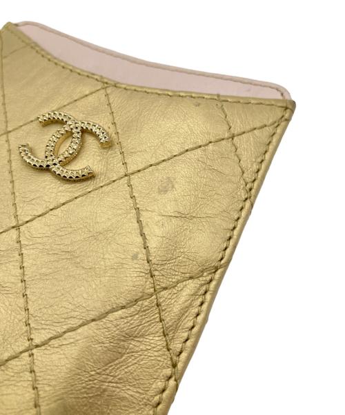 CHANEL（シャネル）CHANEL (シャネル) Matrasse Multi Case/マトラッセ マルチケース/キルティングカードケース ゴールドの古着・服飾アイテム