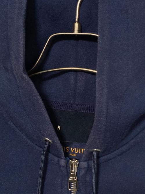 LOUIS VUITTON（ルイ ヴィトン）LOUIS VUITTON (ルイ ヴィトン) ジップアップスウェットパーカー ネイビー サイズ:Sの古着・服飾アイテム