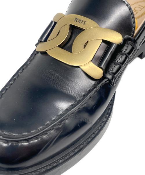 TOD'S（トッズ）TOD'S (トッズ) ケイト レザーローファー ブラック サイズ:35 1/2の古着・服飾アイテム