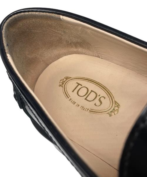 TOD'S（トッズ）TOD'S (トッズ) ケイト レザーローファー ブラック サイズ:35 1/2の古着・服飾アイテム