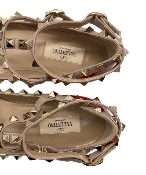 VALENTINO（ヴァレンティノ）VALENTINO (ヴァレンティノ) スタッズ パンプス レッド×ベージュ サイズ:35 1/2の古着・服飾アイテム