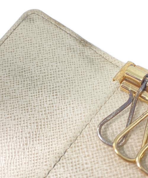 LOUIS VUITTON（ルイ ヴィトン）LOUIS VUITTON (ルイ ヴィトン) ミュルティクレ4/キーケース ホワイトの古着・服飾アイテム