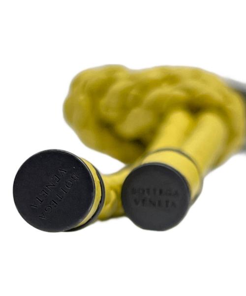 BOTTEGA VENETA（ボッテガベネタ）BOTTEGA VENETA (ボッテガベネタ) チャーム付きキーホルダー イエローの古着・服飾アイテム