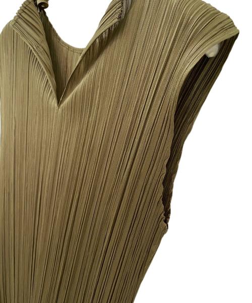PLEATS PLEASE（プリーツプリーズ）PLEATS PLEASE (プリーツプリーズ) プリーツノースリーブワンピース カーキ サイズ:2の古着・服飾アイテム