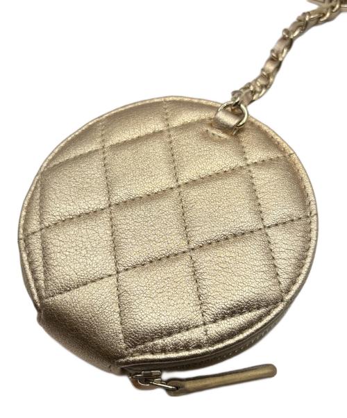 CHANEL（シャネル）CHANEL (シャネル) コインケース・Airpodsケース ゴールド 未使用品の古着・服飾アイテム