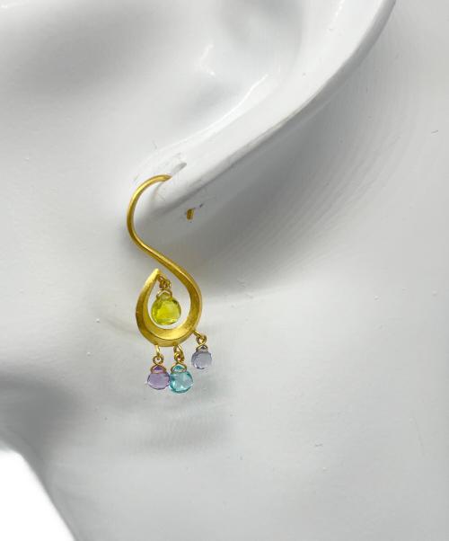 Marie-Helene de Taillac（マリーエレーヌドゥタイヤック）Marie-Helene de Taillac (マリーエレーヌドゥタイヤック) 22K ストーン ピアスの古着・服飾アイテム