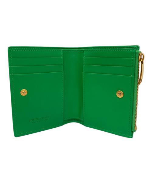 BOTTEGA VENETA（ボッテガベネタ）BOTTEGA VENETA (ボッテガベネタ) カセット スモール 二つ折りウォレット グリーン サイズ:スモールの古着・服飾アイテム