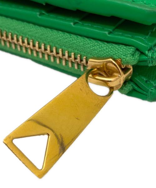 BOTTEGA VENETA（ボッテガベネタ）BOTTEGA VENETA (ボッテガベネタ) カセット スモール 二つ折りウォレット グリーン サイズ:スモールの古着・服飾アイテム