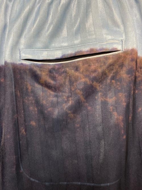 SUPREME（シュプリーム）SUPREME (シュプリーム) Damien Hirst (ダミアン ハースト) Soccer Short マルチカラー サイズ:Lの古着・服飾アイテム