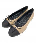 CHANELシャネル）の古着「バイカラーバレエシューズ」｜ベージュ×ブラック