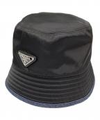 PRADAプラダ）の古着「プレートデザイン デニム切替ハット」｜ブラック