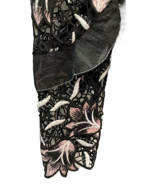 SELF PORTRAIT（セルフ ポートレイト）SELF PORTRAIT (セルフ ポートレイト) クロッシェフリルブラウス ブラック×ピンク サイズ:US8/UK12の古着・服飾アイテム