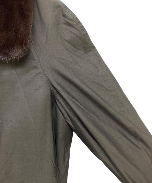 Aquascutum（アクアスキュータム）Aquascutum (アクアスキュータム) シルクミンク襟ブレストコート グレー サイズ:38の古着・服飾アイテム