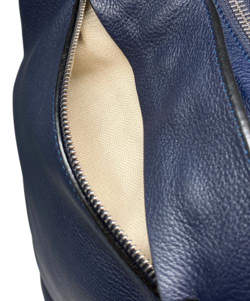 LOEWE（ロエベ）LOEWE (ロエベ) アントン スリングバッグ ネイビーの古着・服飾アイテム