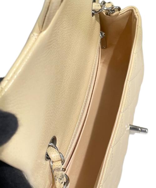 CHANEL（シャネル）CHANEL (シャネル) ミニマトラッセ20 ベージュ サイズ:20の古着・服飾アイテム