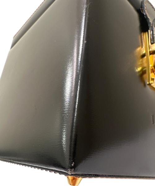 LOEWE（ロエベ）LOEWE (ロエベ) バニティバッグ ブラックの古着・服飾アイテム