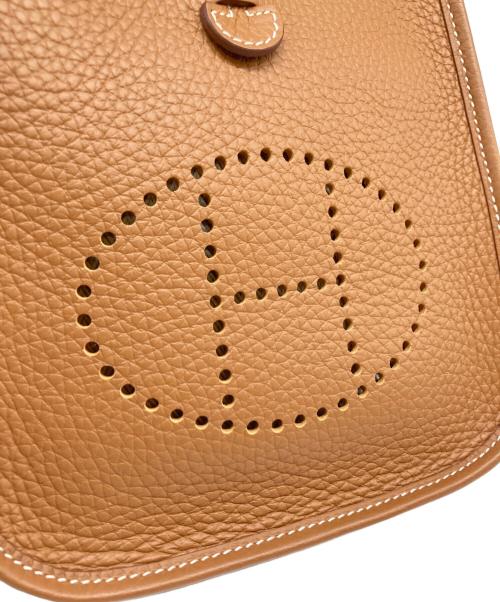HERMES（エルメス）HERMES (エルメス) エブリンTPM/ゴールド/トリヨンクレマンス/シルバー金具/W刻印:2024年製 ゴールド サイズ:TPMの古着・服飾アイテム