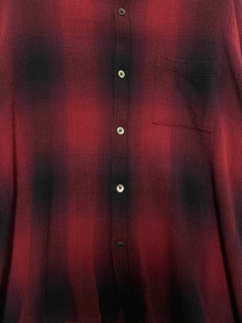 stussy（ステューシー）stussy (ステューシー) LOOSE WEAVE PLAID SHIRT レッド×ブラック サイズ:XLの古着・服飾アイテム